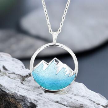 AH Shines of Color "Berge" blau