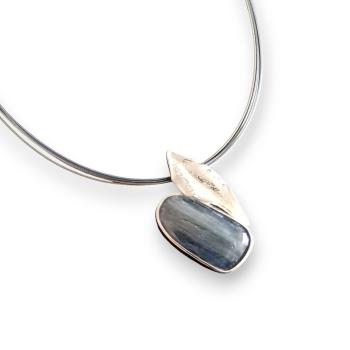 Halsschmuck Kyanit in 925 Silber