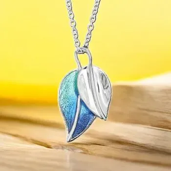 AH Shines of Color blau 17.01