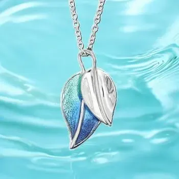 AH Shines of Color blau 17.01