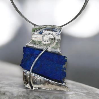 Halsschmuck Lapis Lazuli in 925 Silber.