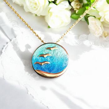 AH Shines of Color "Möwen" blau - vergoldet -