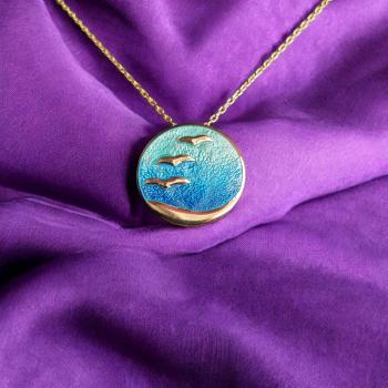 AH Shines of Color "Möwen" blau - vergoldet -