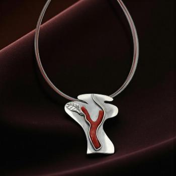 Halsschmuck Koralle in 925er Silber.