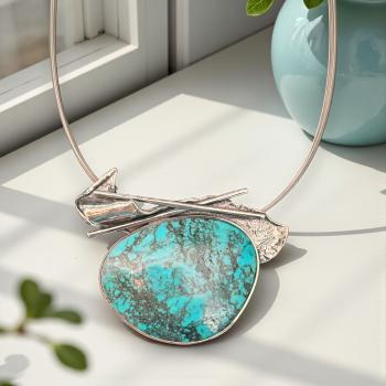 Halsschmuck Türkis in 925 Silber.