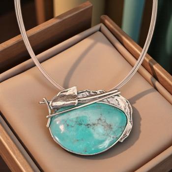 Halsschmuck Türkis in 925 Silber.