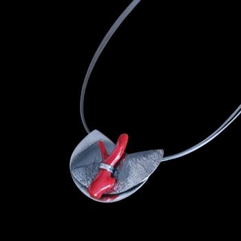 Preview: Halsschmuck mit Koralle