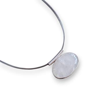 Halsschmuck mit Mondstein