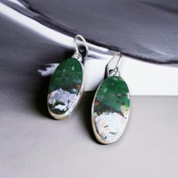 Ohrhänger mit Grünopal in 925 Silber
