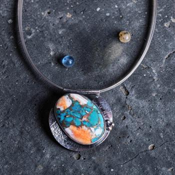 Halsschmuck mit Stachelaustertürkis in 925 Silber