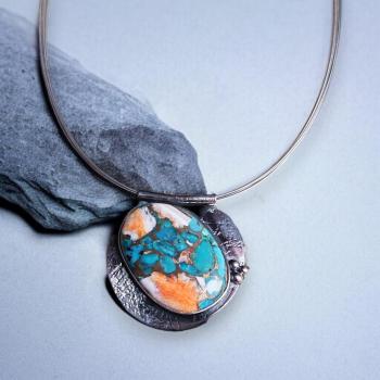 Halsschmuck mit Stachelaustertürkis in 925 Silber