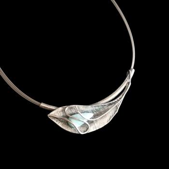 Halsschmuck mit Stachelaustertürkis in 925 Silber