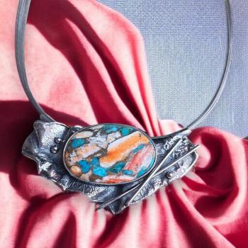 Halsschmuck mit Stachelaustertürkis in 925 Silber