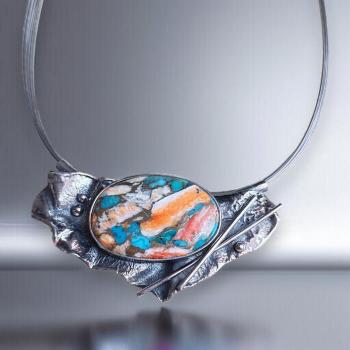 Halsschmuck mit Stachelaustertürkis in 925 Silber