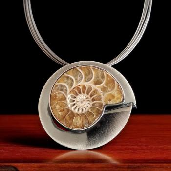 Halsschmuck Ammonit in 925 Silber