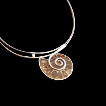 Halsschmuck Ammonit in 925 Silber