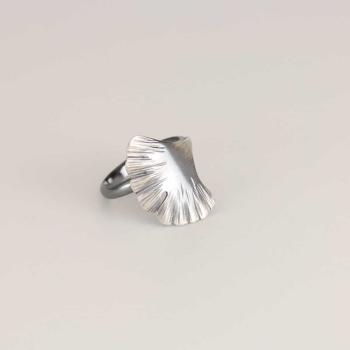 Ring "Ginkgoblatt"