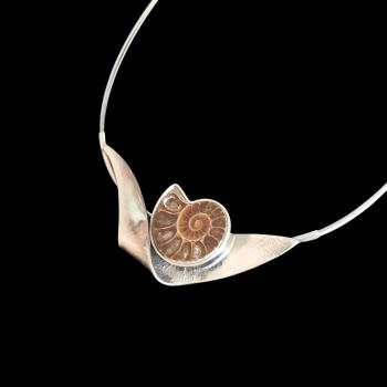 Halsschmuck Ammonit in 925 Silber