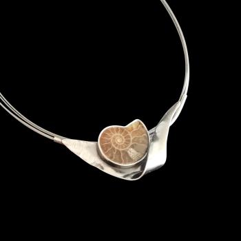 Halsschmuck Ammonit in 925 Silber