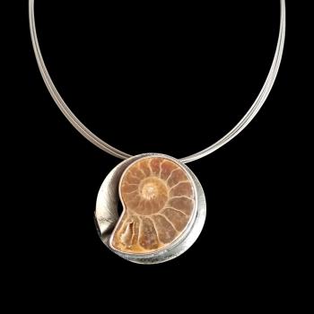 Halsschmuck Ammonit in 925 Silber