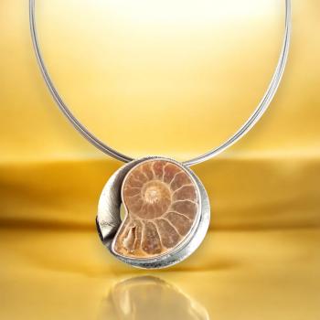 Halsschmuck Ammonit in 925 Silber