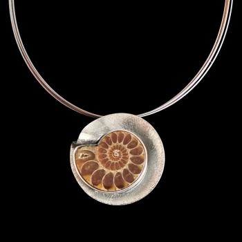 Halsschmuck Ammonit in 925 Silber