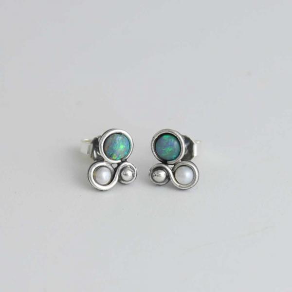 Ohrstecker mit Opal und Perle