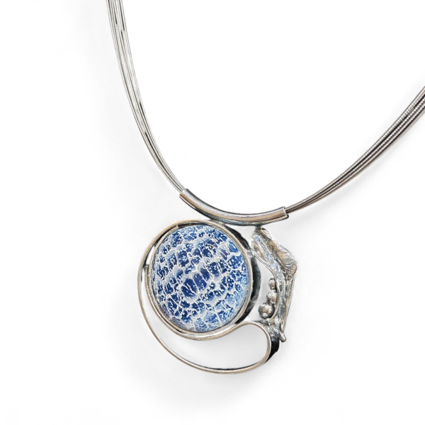 Halsschmuck Achat blau in 925 Silber.