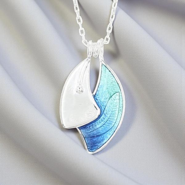 AH Shines of Color blau 20.01