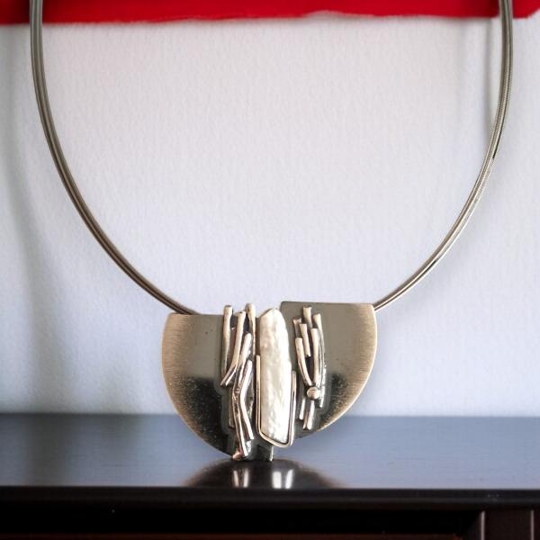 Halsschmuck mit Süsswasserperle