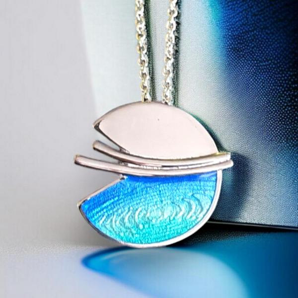 AH Shines of Color blau 26.01