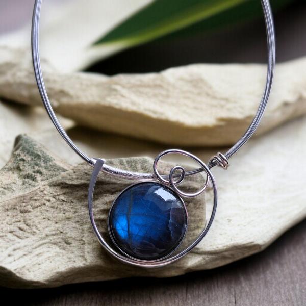 Halsschmuck Labradorit in 925 Silber