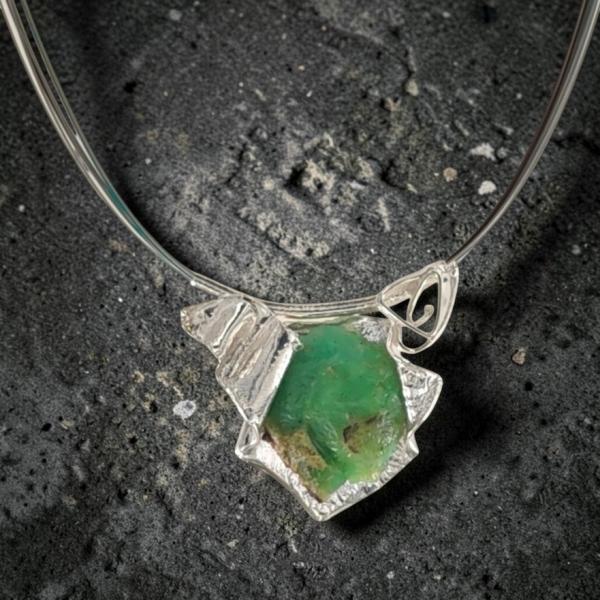 Halsschmuck Chrysopras roh in 925 Silber