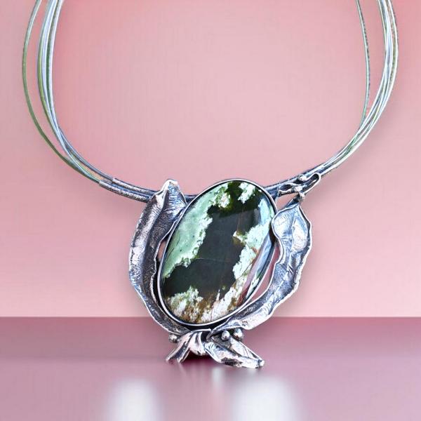 Halsschmuck Grünopal in 925 Silber