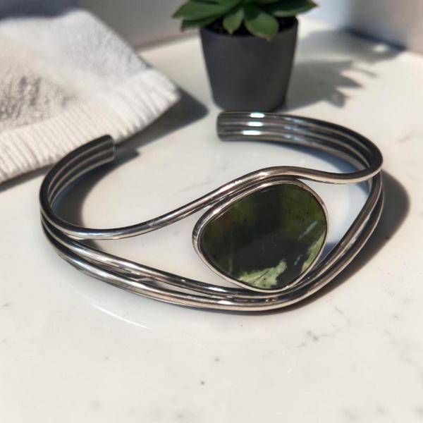 Armspange mit Grünopal in 925 Silber