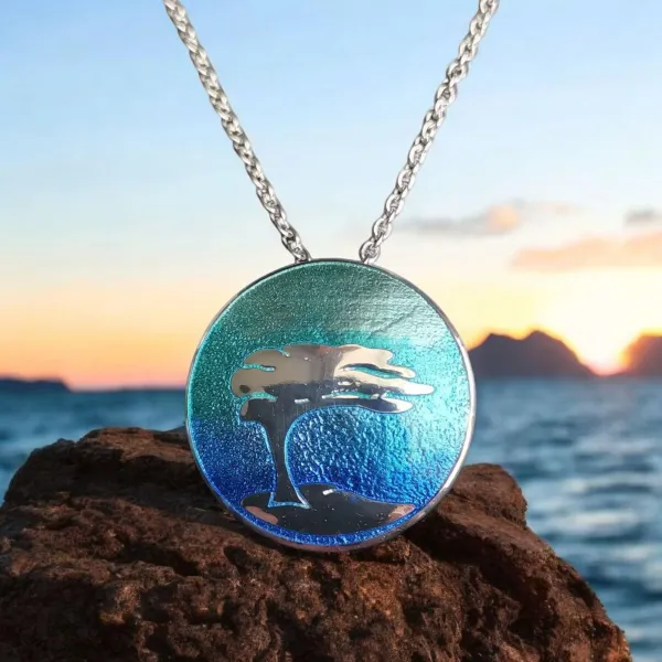 AH Shines of Color "Windflüchter" blau