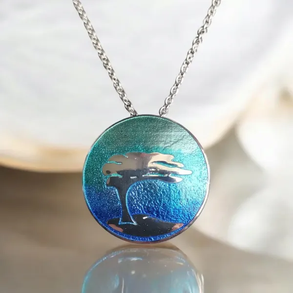 AH Shines of Color "Windflüchter" blau