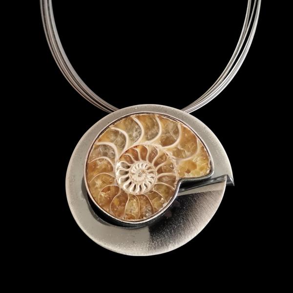 Halsschmuck Ammonit in 925 Silber