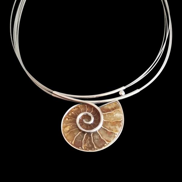 Halsschmuck Ammonit in 925 Silber