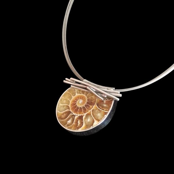 Halsschmuck Ammonit in 925 Silber