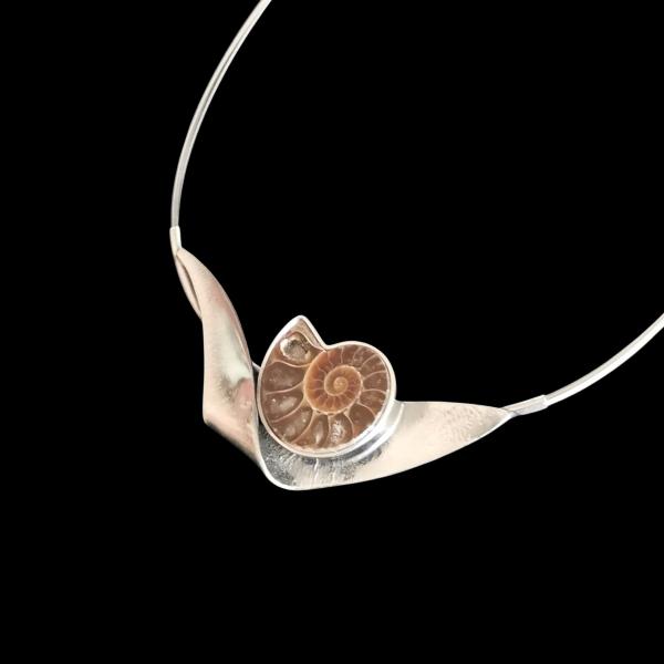 Halsschmuck Ammonit in 925 Silber