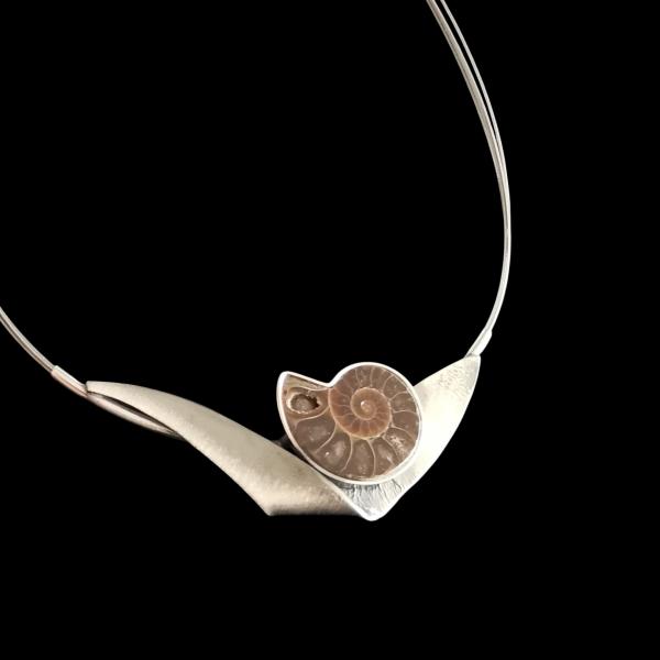 Halsschmuck Ammonit in 925 Silber